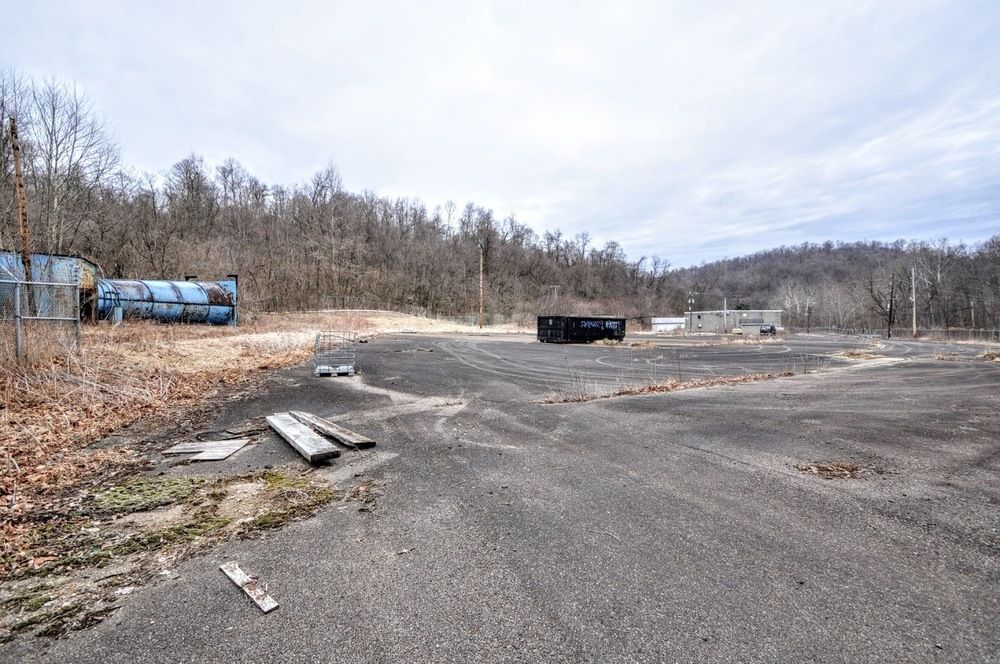 1200 Mingo Creek Road, Finleyville, PA 15332